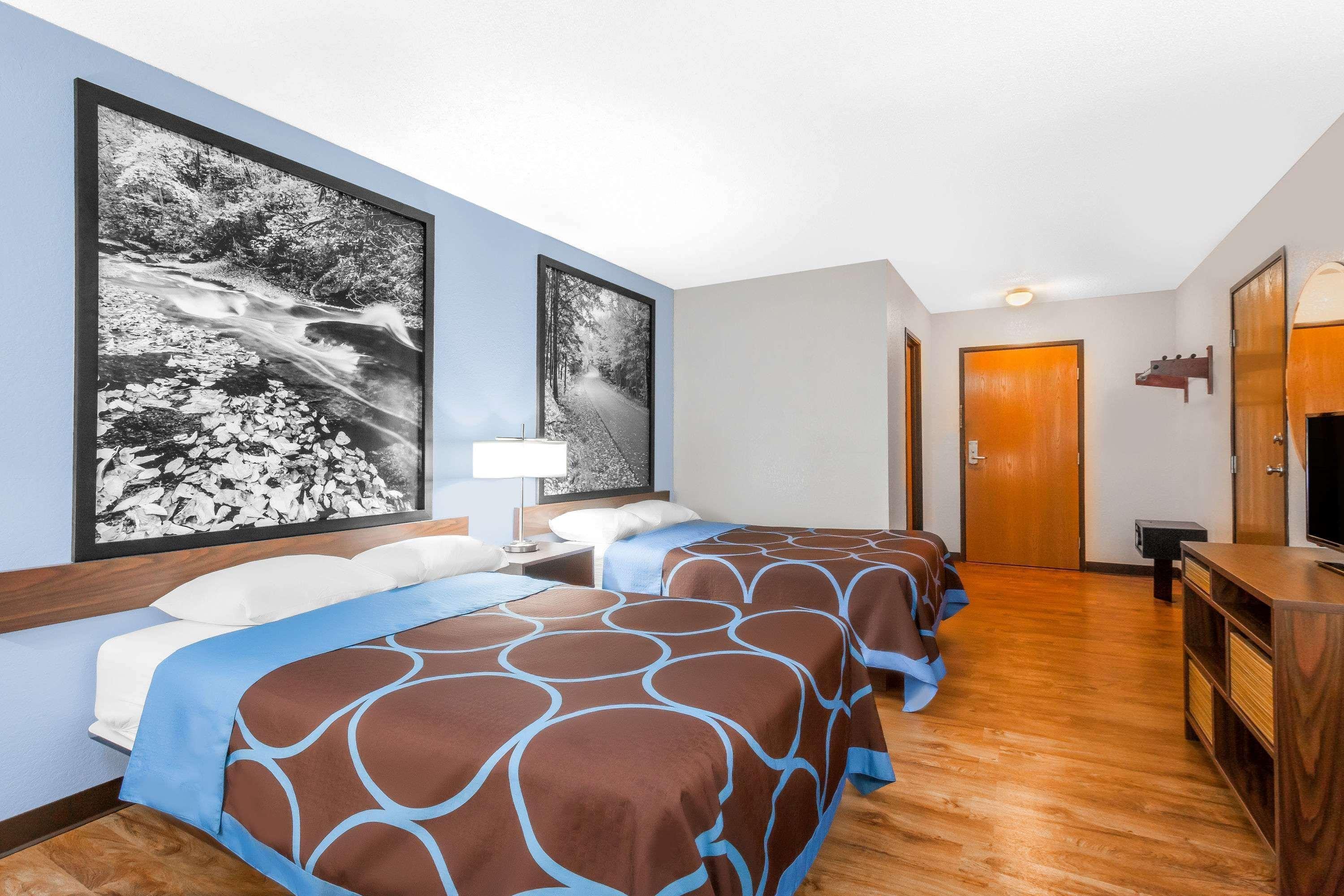 Hotel Super 8 By Wyndham Oneonta/Cooperstown Zewnętrze zdjęcie